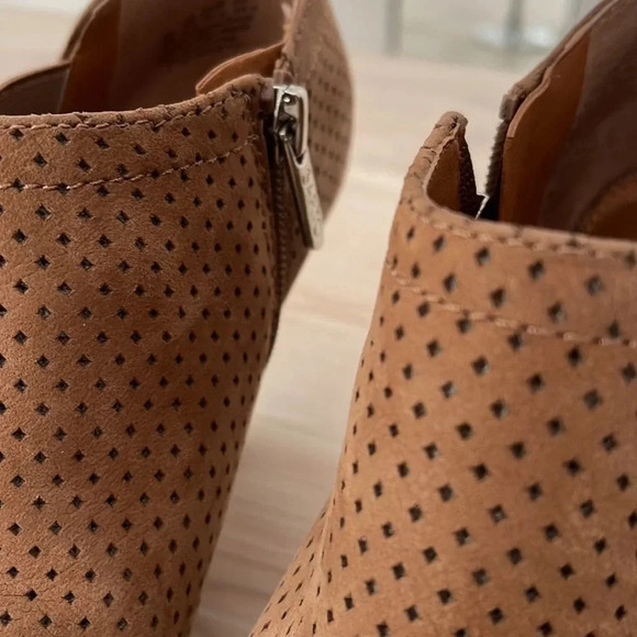 Franco Sarto booties - Picture 12 of 12